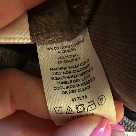 Loft | Gray Curvy Skinny Corduroy Pants Size 4 - Picture 8 of 8